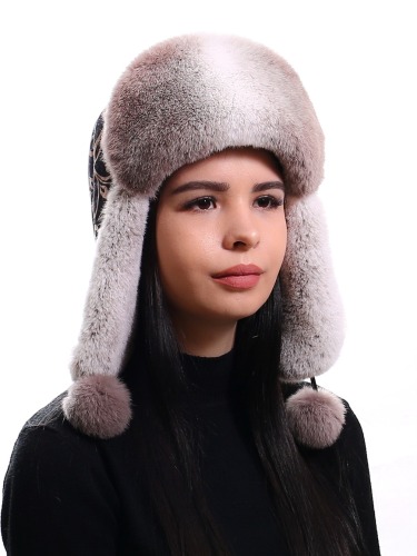 Модные зимние женские шапки ушанки
