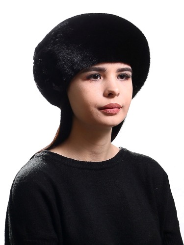Модные береты из норки женские
