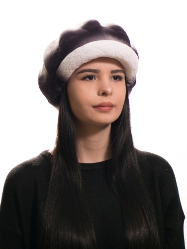 Модные женские меховые кепки